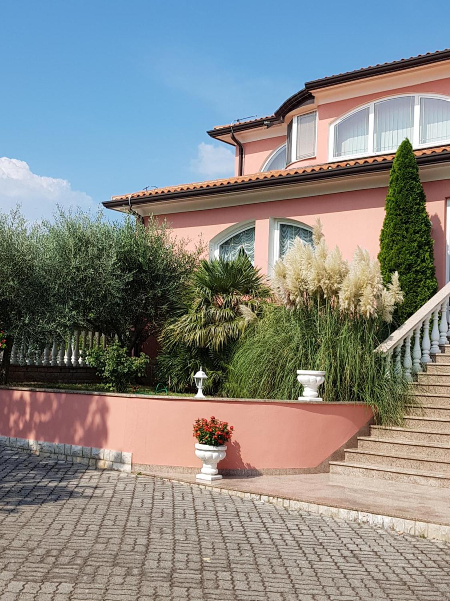Apartments And Rooms Villa Chiara Krnica Luaran gambar
