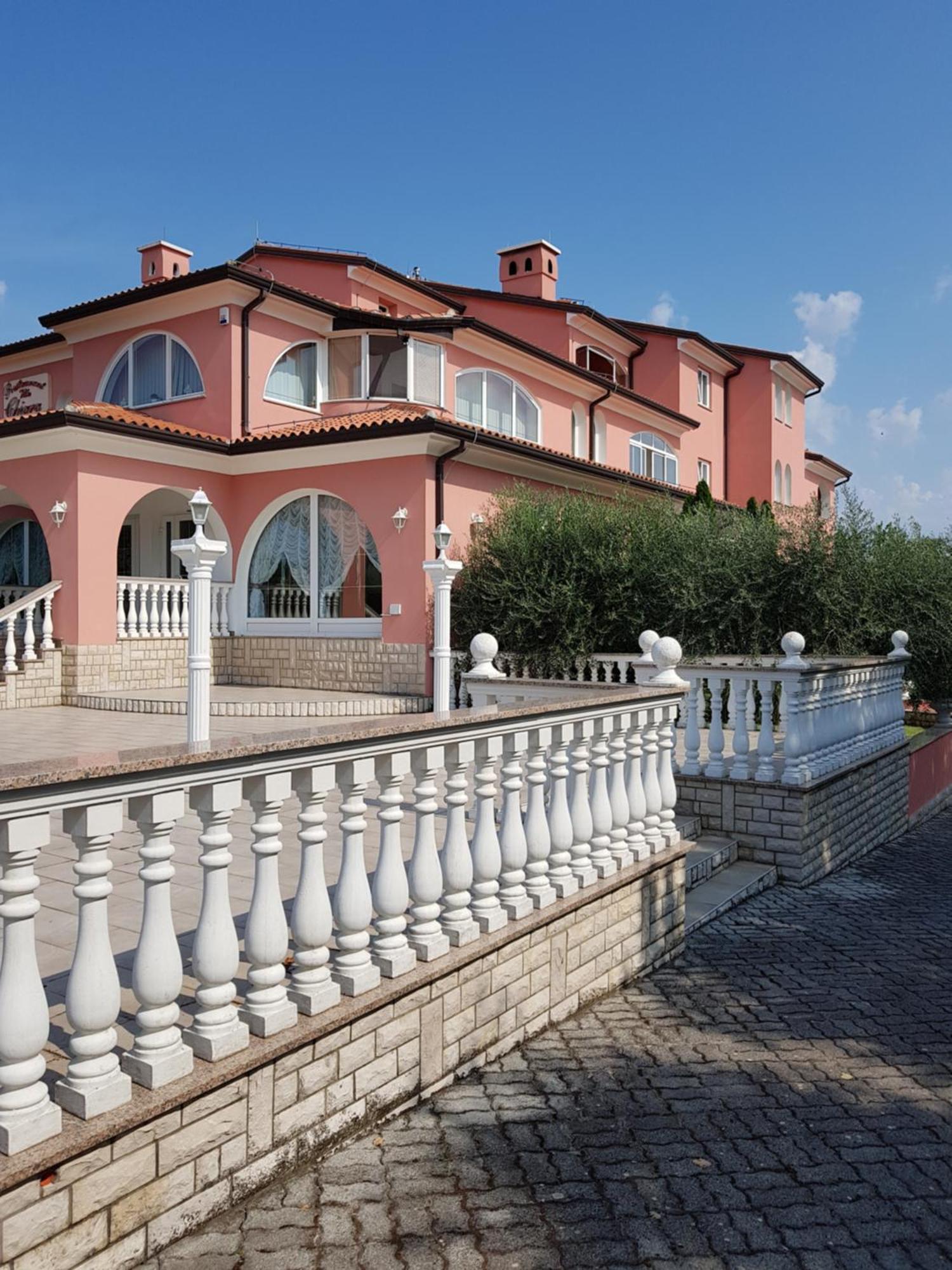 Apartments And Rooms Villa Chiara Krnica Luaran gambar
