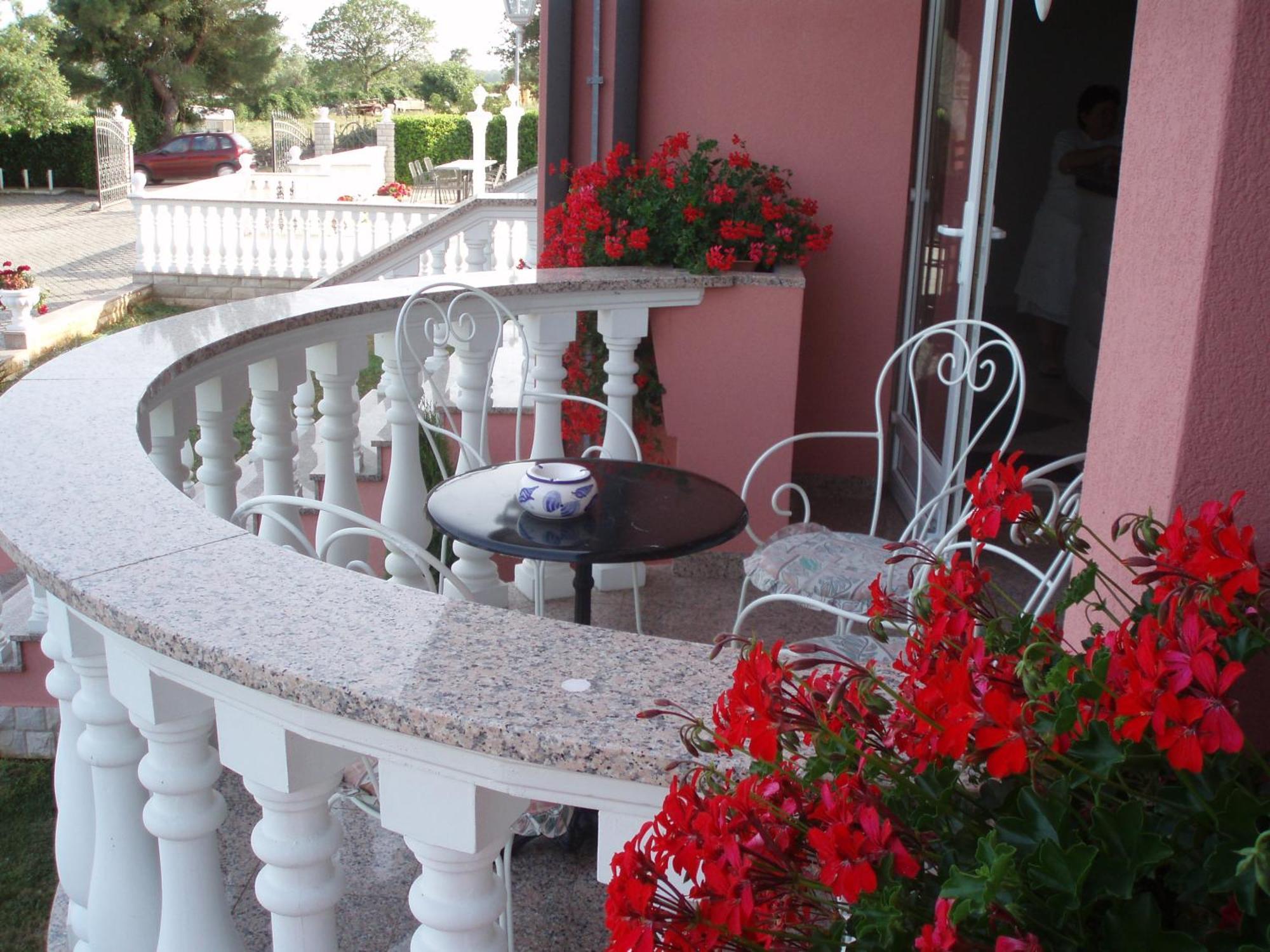 Apartments And Rooms Villa Chiara Krnica Luaran gambar