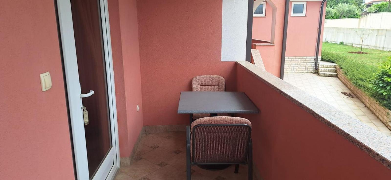 Apartments And Rooms Villa Chiara Krnica Luaran gambar